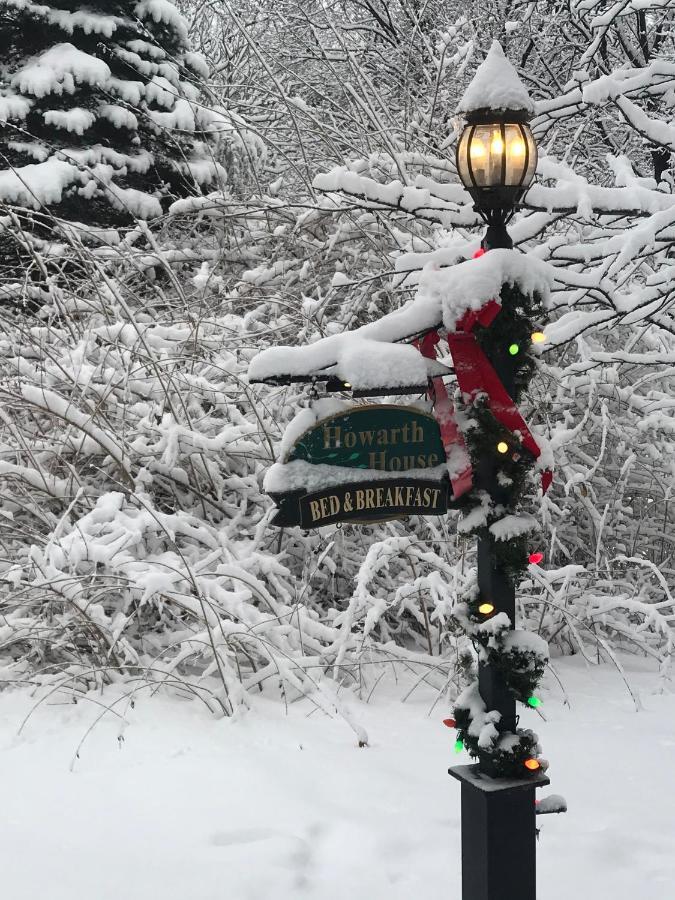 Howarth House Bed And Breakfast ฟิทช์เบิร์ก ภายนอก รูปภาพ